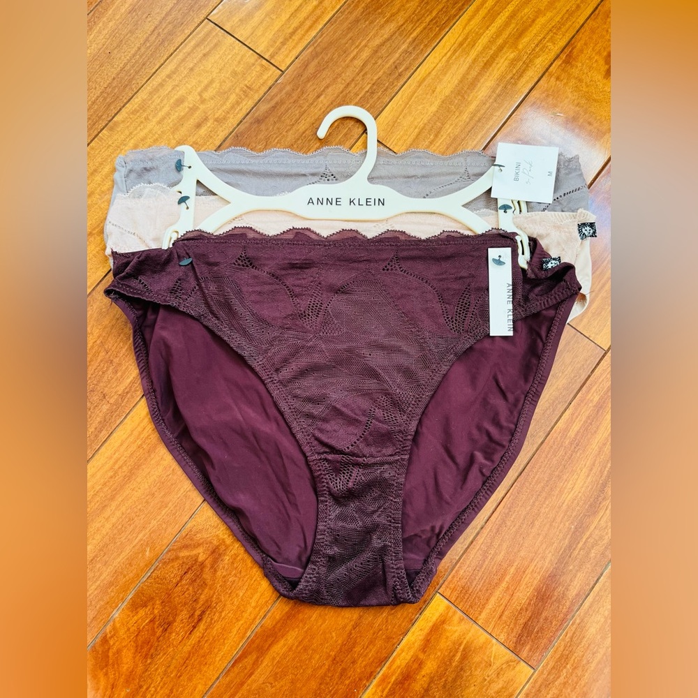 NWT Anne Klein Bikini Panty Set